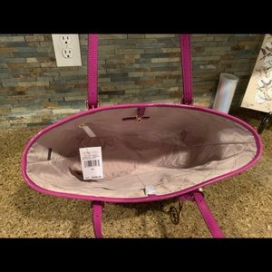 Micheal Kors Shoulder Tote